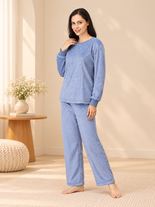 Azure Snuggle Women's Fleece Loungewear Set