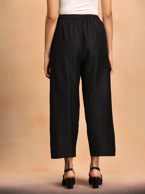 The Modern Muse Women's Shacket Kurta set with Trousers