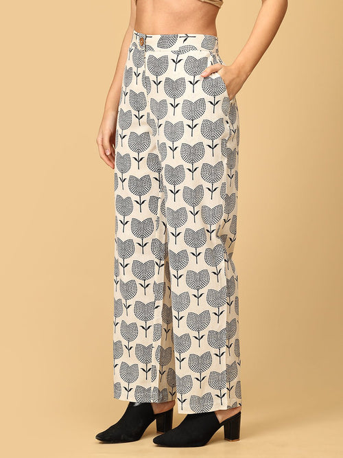 Off-White To-Lip Fantasy Women's Top And Pant Co-ord Set - Women's Co-ord Set